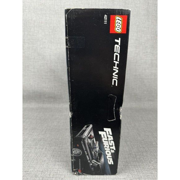 LEGO TECHNIC: Dom's Dodge Charger (42111) - Picture 4 of 10